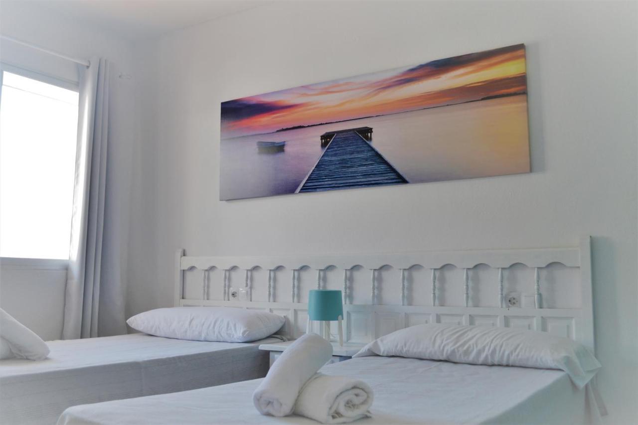 Apartamentos Cana Sofia Cala Llonga  Kültér fotó