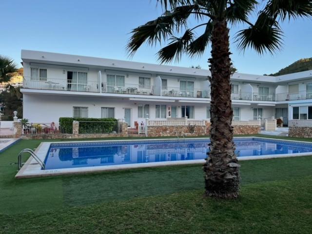 Apartamentos Cana Sofia Cala Llonga  Kültér fotó