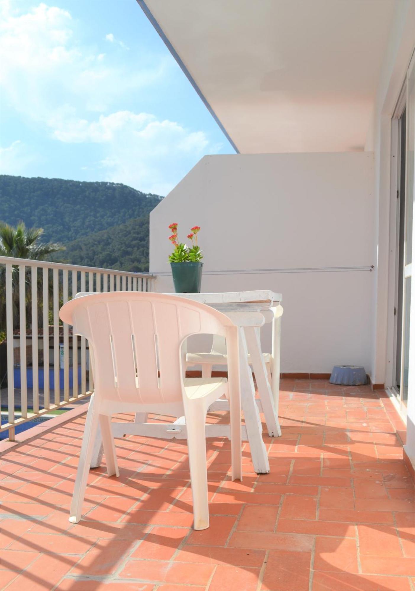 Apartamentos Cana Sofia Cala Llonga  Kültér fotó